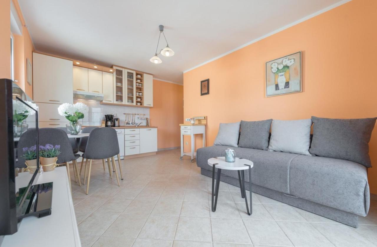 The Best Old Town View Apartment, 5 Min Walk, Parking Трогір Екстер'єр фото